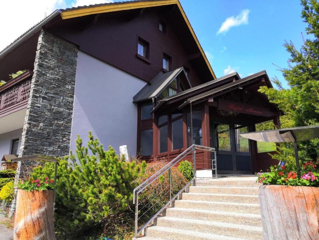 Draxlerhaus Hotell Hohentauern Exteriör bild