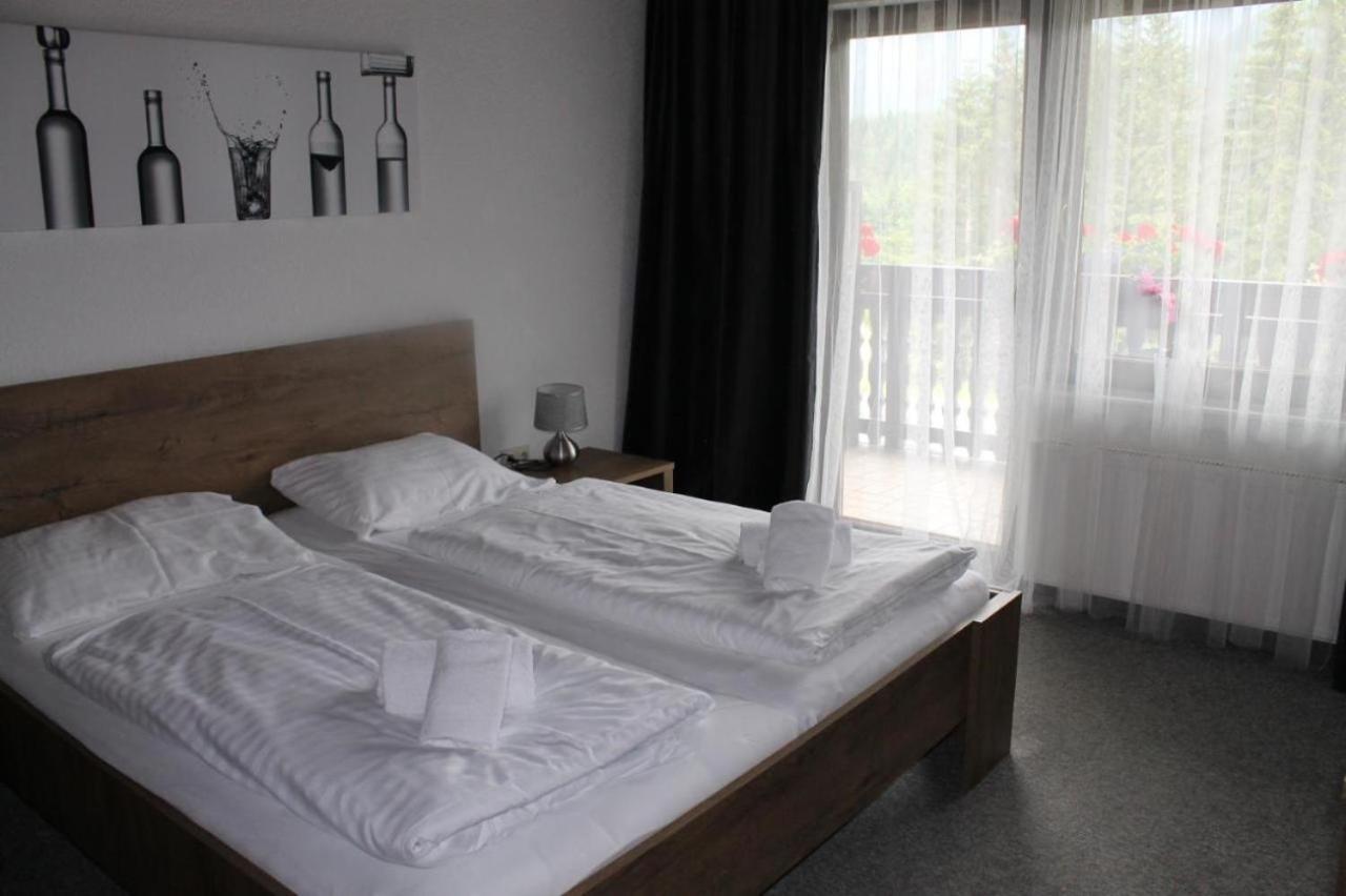Draxlerhaus Hotell Hohentauern Exteriör bild