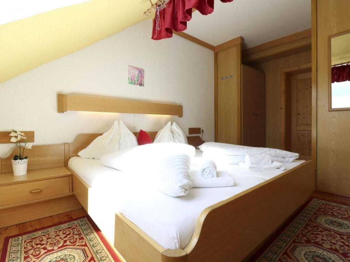 Draxlerhaus Hotell Hohentauern Exteriör bild